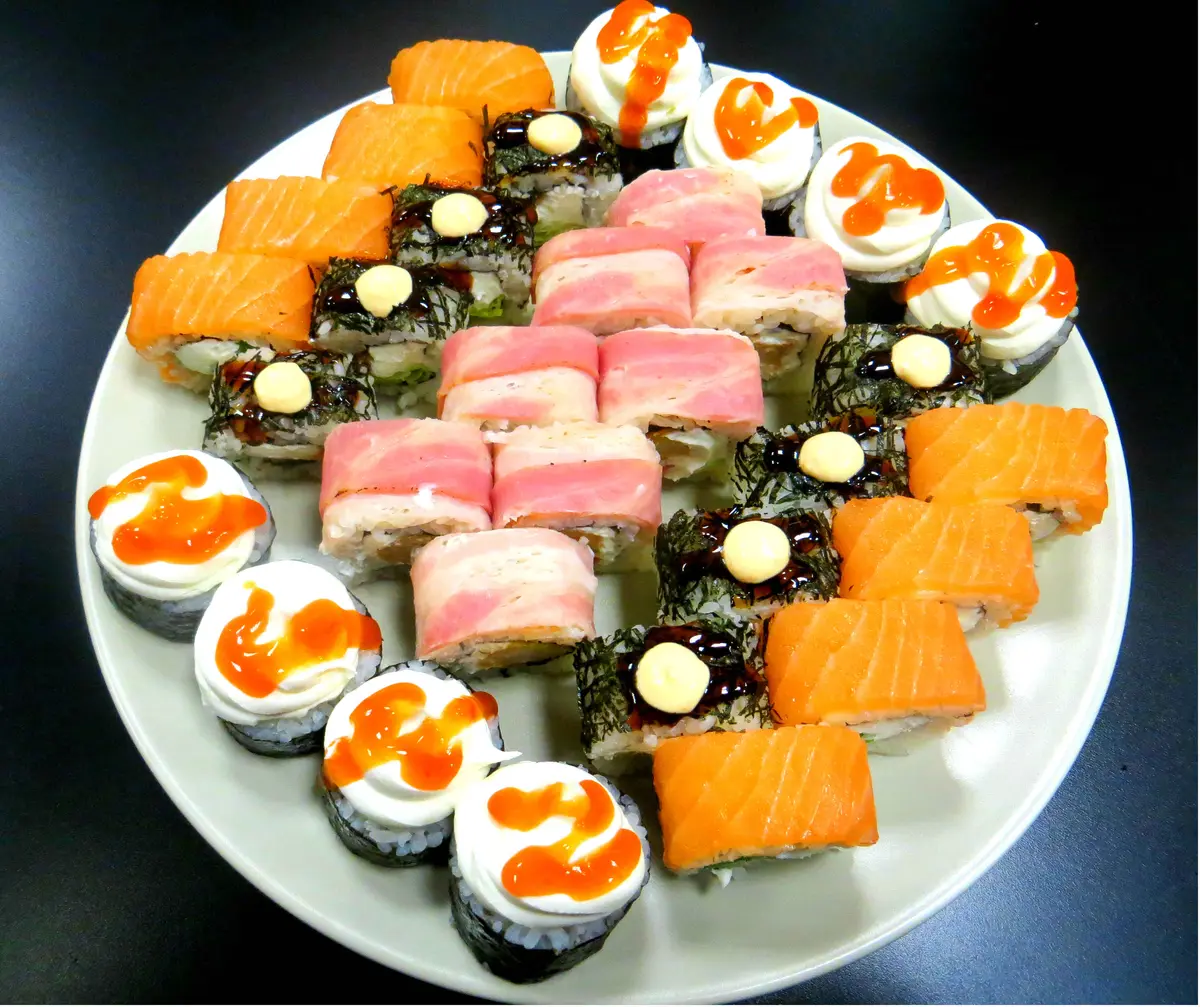 Роллы Tokyo Sushi — только что с кухни
